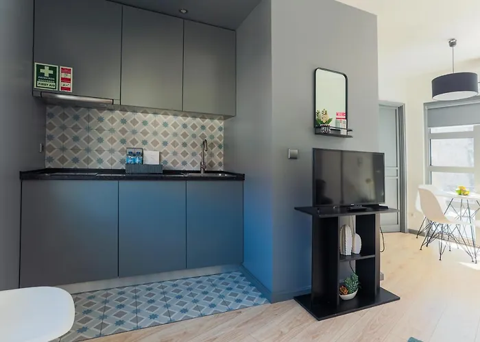 Blue Salinas Apartment